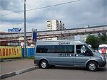 Бесплатный автобус Genser в пункт аренды автомобилей АрендаАвто-хнт на ул.Добролюбова